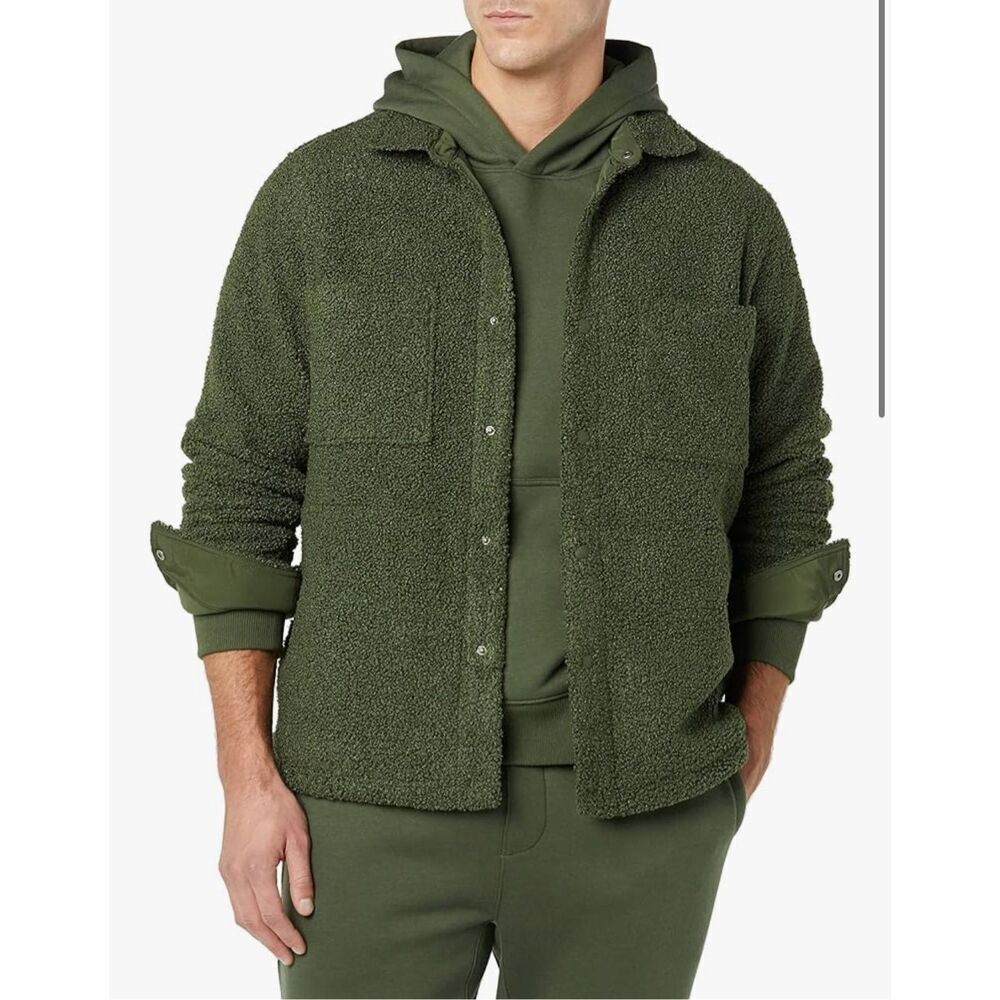 NEW Amazon Essentials Men's Recycled Polyester Sherpa Jacket M